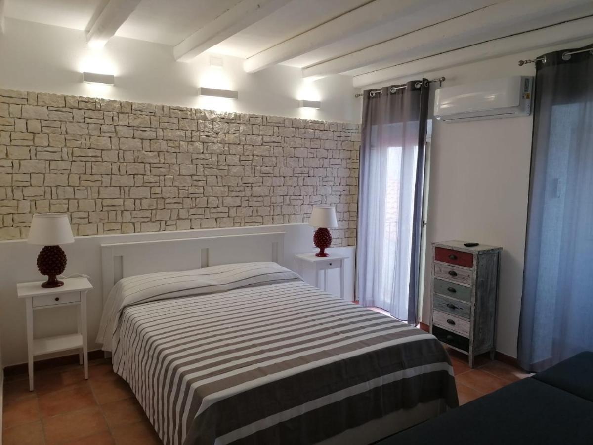 Molo 78 Case Vacanze Cefalù Eksteriør billede